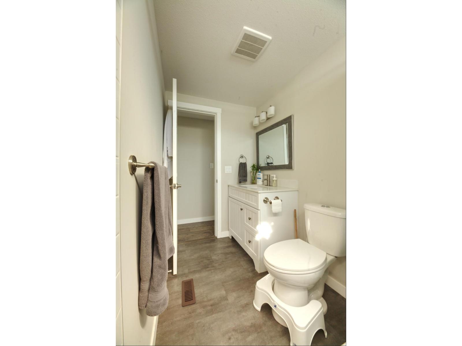 1884 Heath Road #16 Property Photo 20