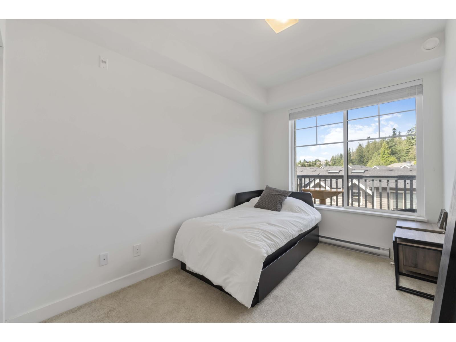 A413 20487 65 Avenue Property Photo 28