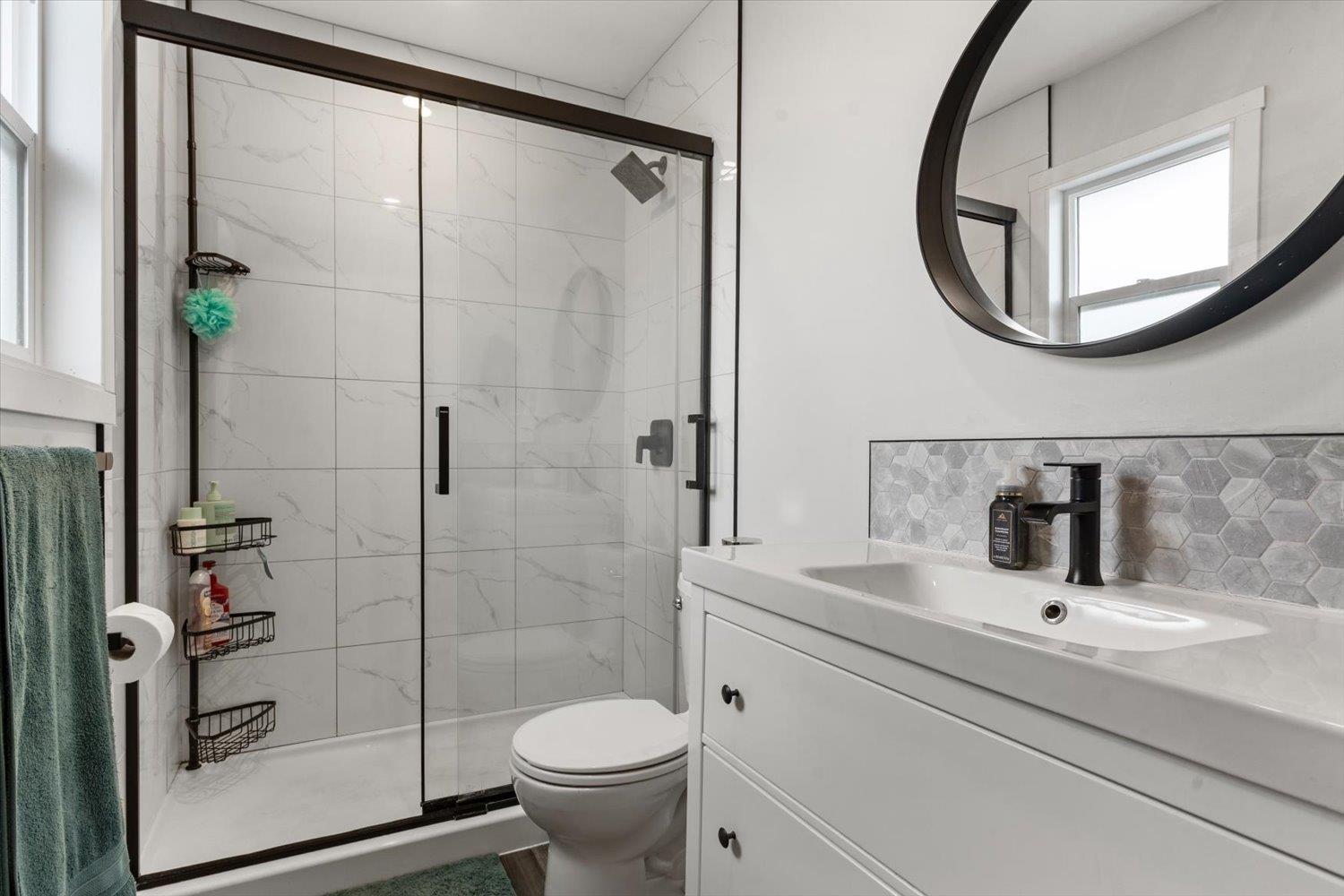 46551 Teton Avenue Property Photo 17
