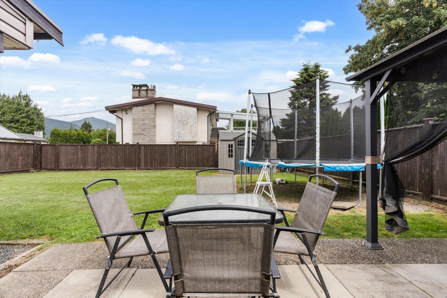 46551 Teton Avenue Property Photo 28