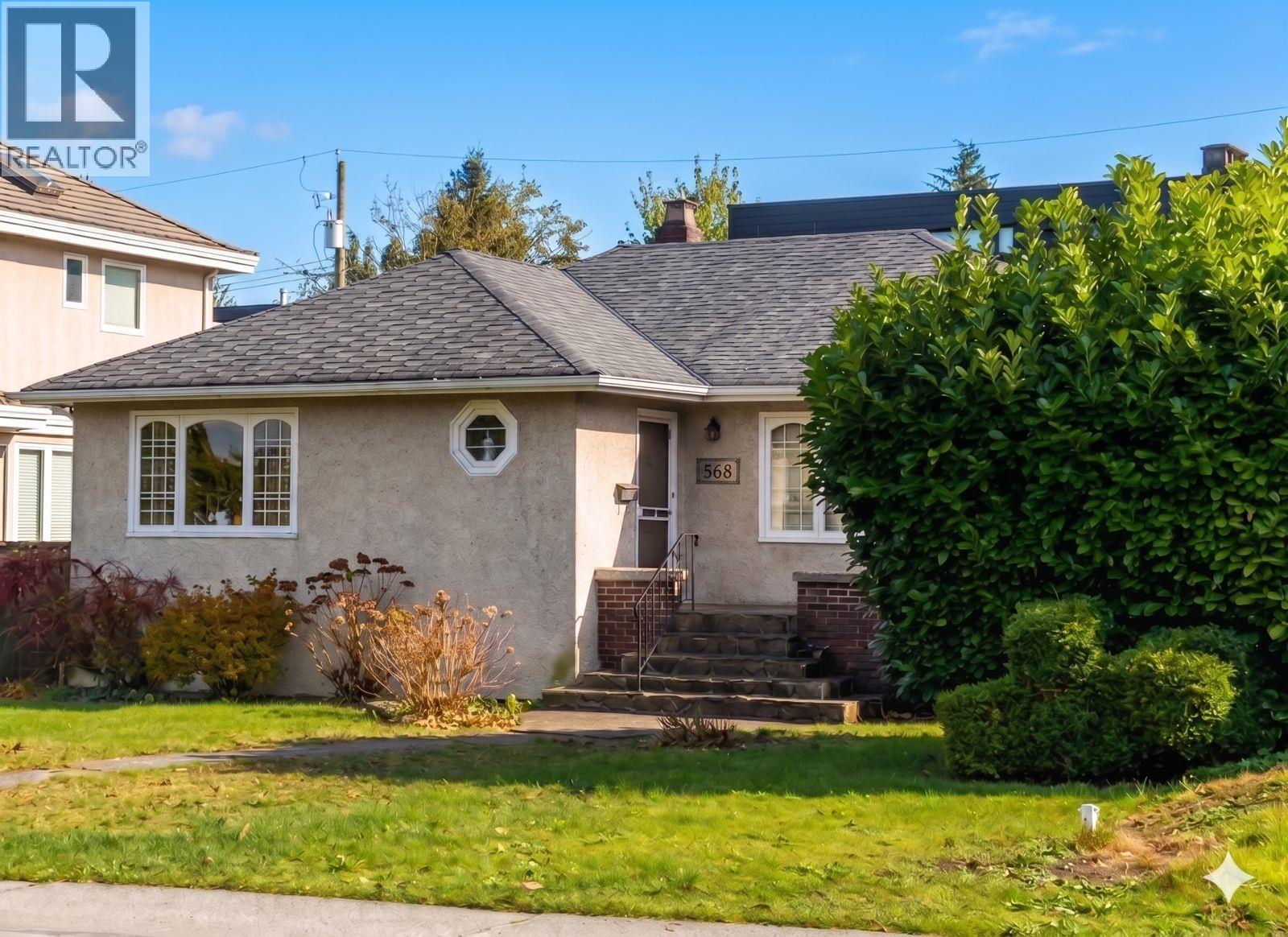 568 W King Edward Avenue Photo de la propriété 1