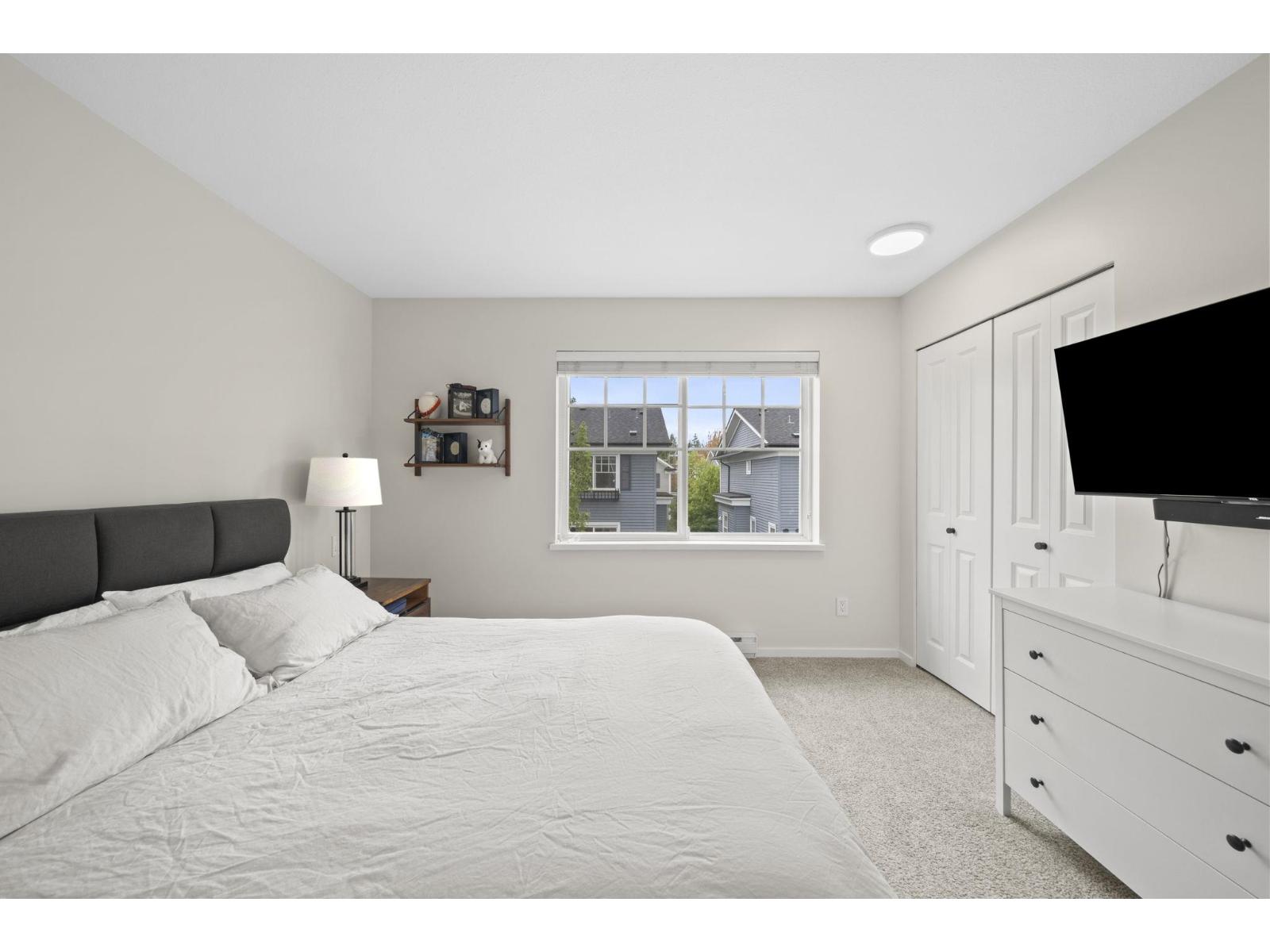 53 18983 72a Avenue Property Photo 15