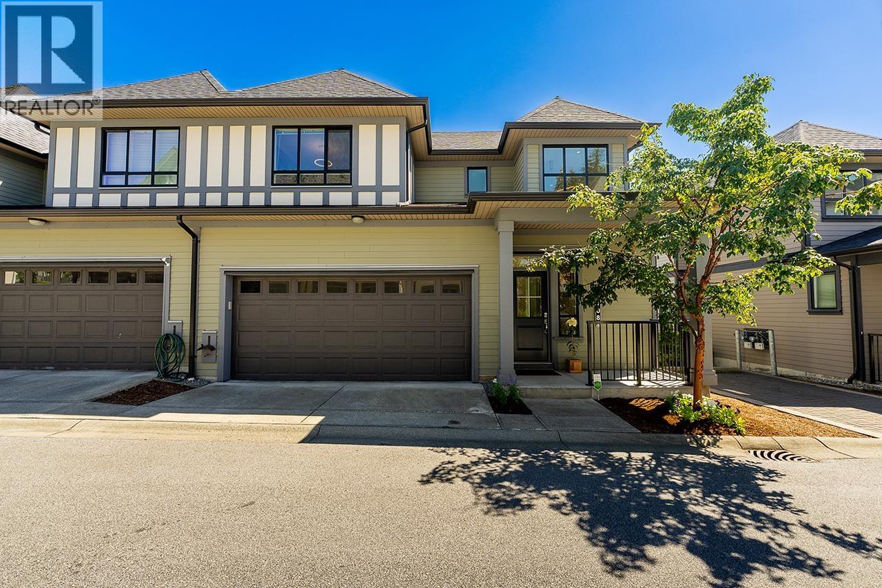 108 3500 Burke Village Promenade Property Photo 1