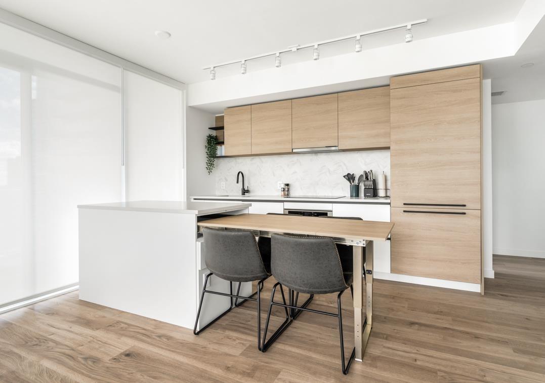 1608 13428 105 Avenue Property Photo 4