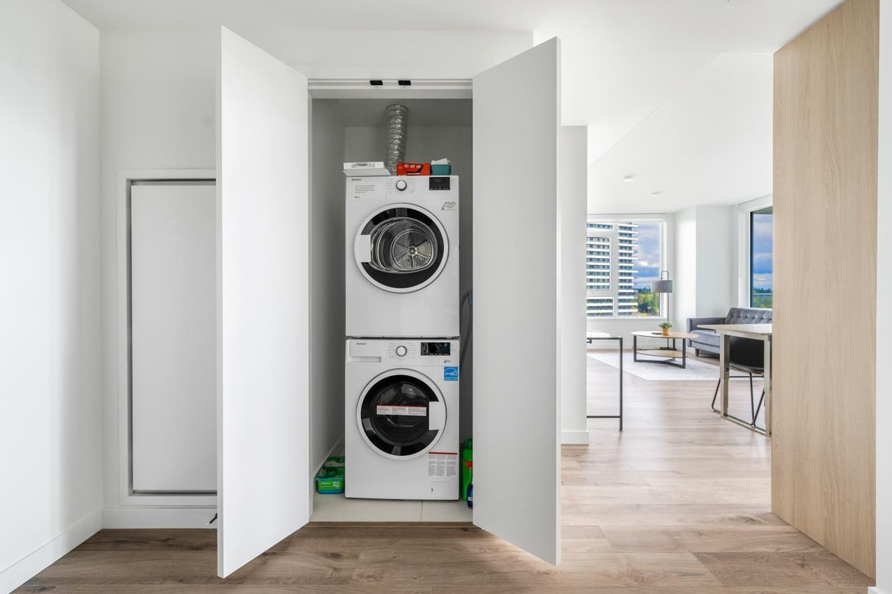 1608 13428 105 Avenue Property Photo 13