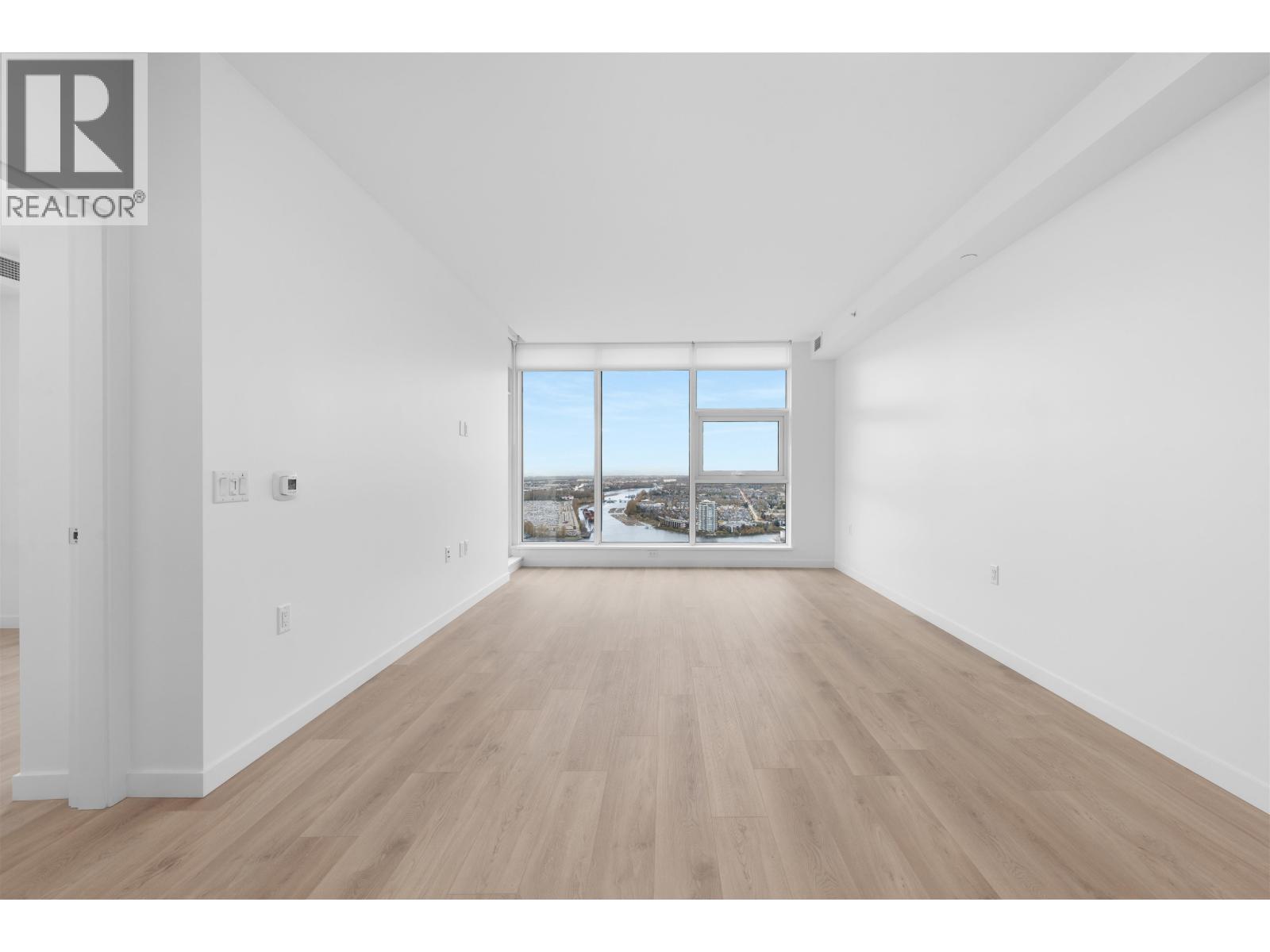 4001 680 Quayside Drive Property Photo 7