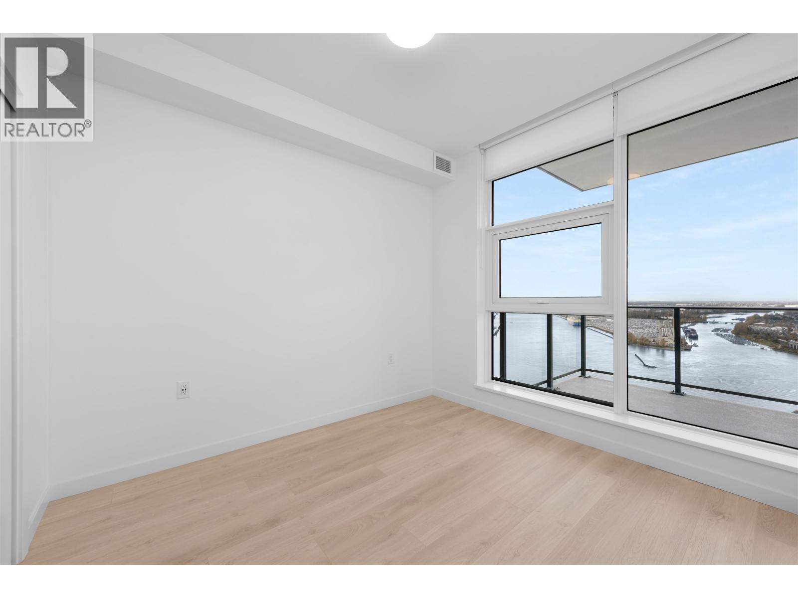 4001 680 Quayside Drive Property Photo 12