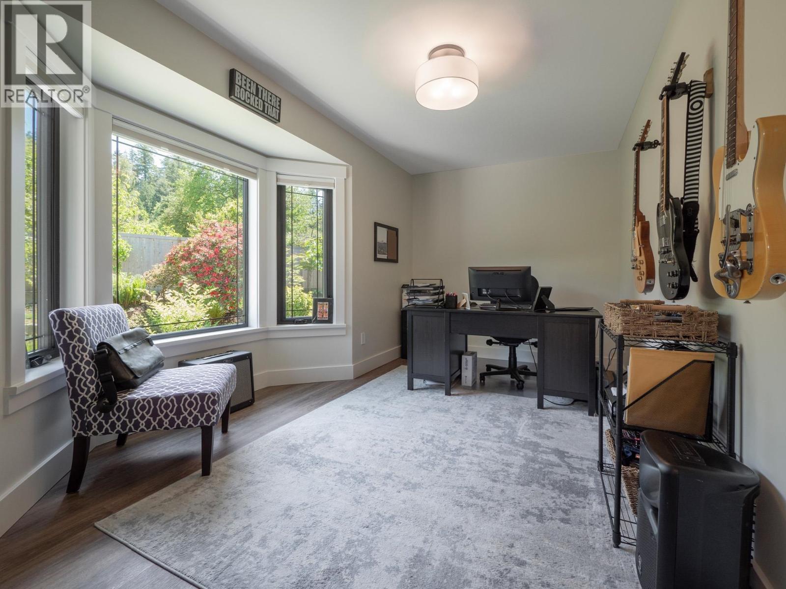 655 Dougall Road Property Photo 19