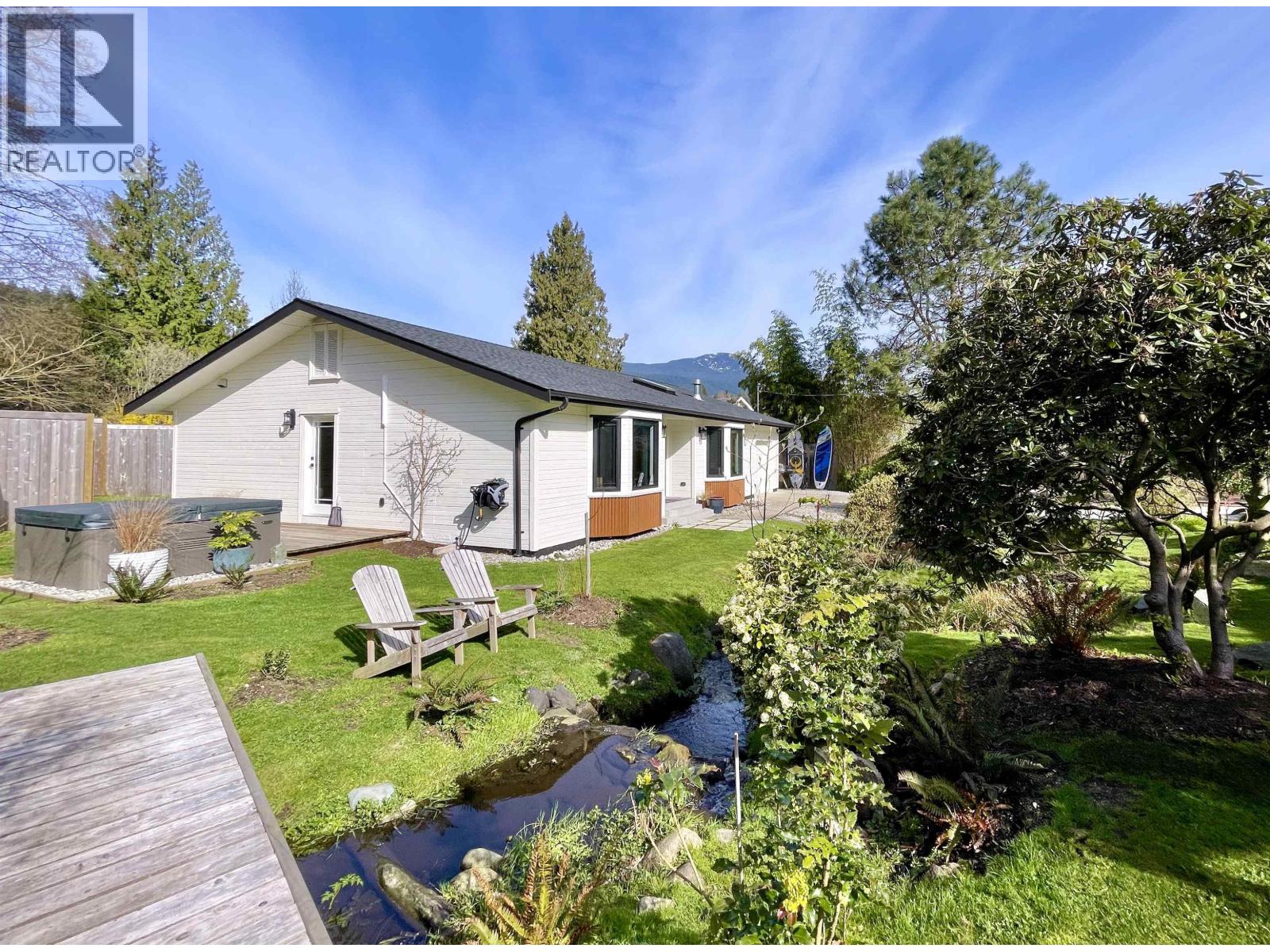 655 Dougall Road Property Photo 21