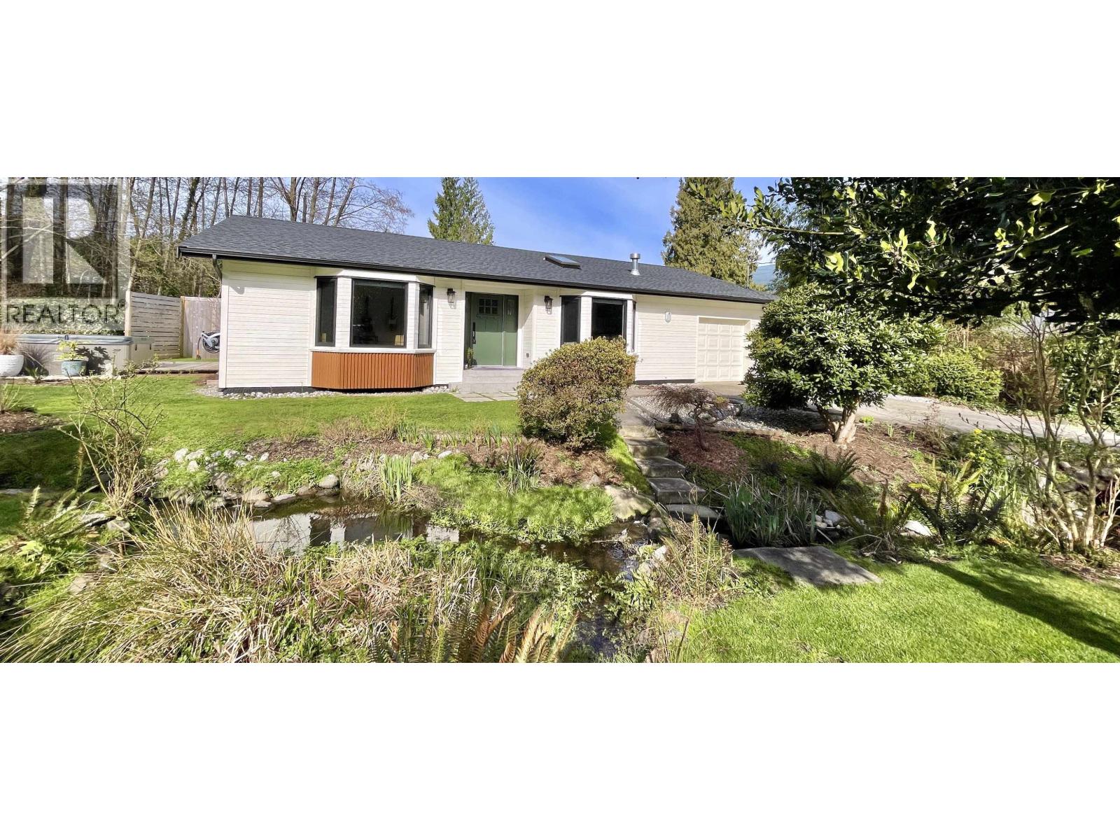 655 Dougall Road Property Photo 22
