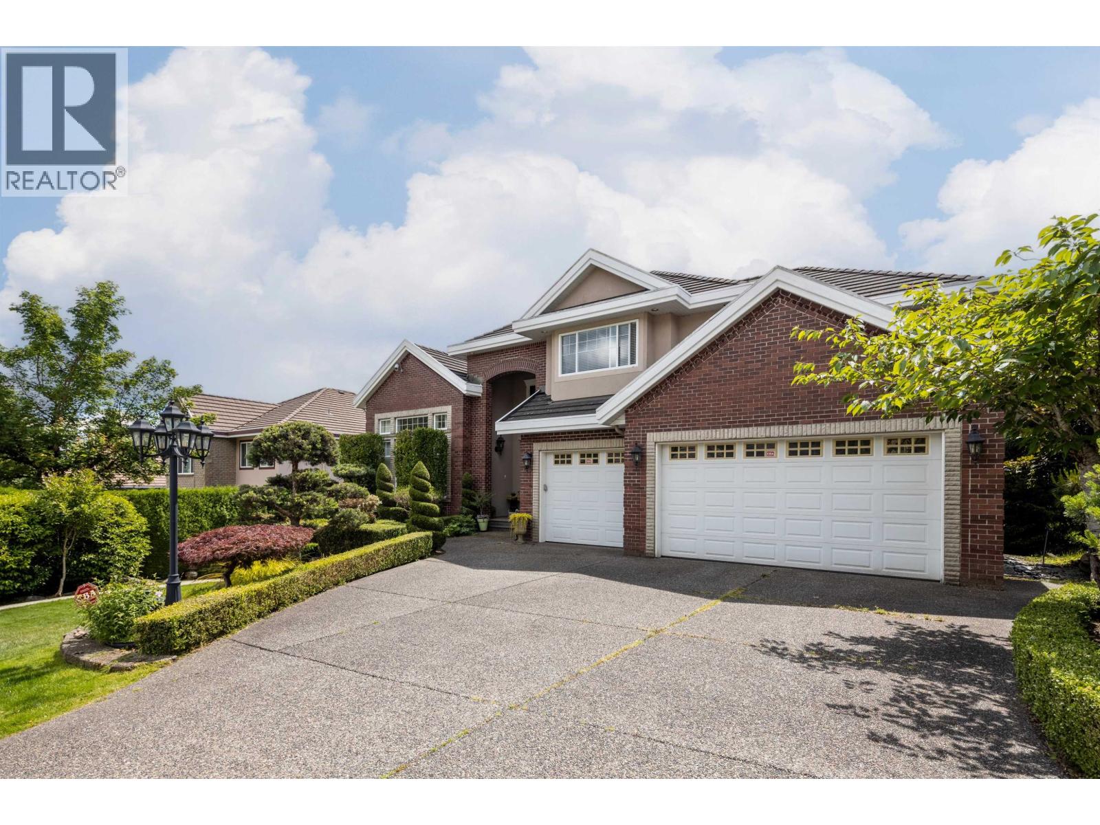 3086 Carousel Court Property Photo 2