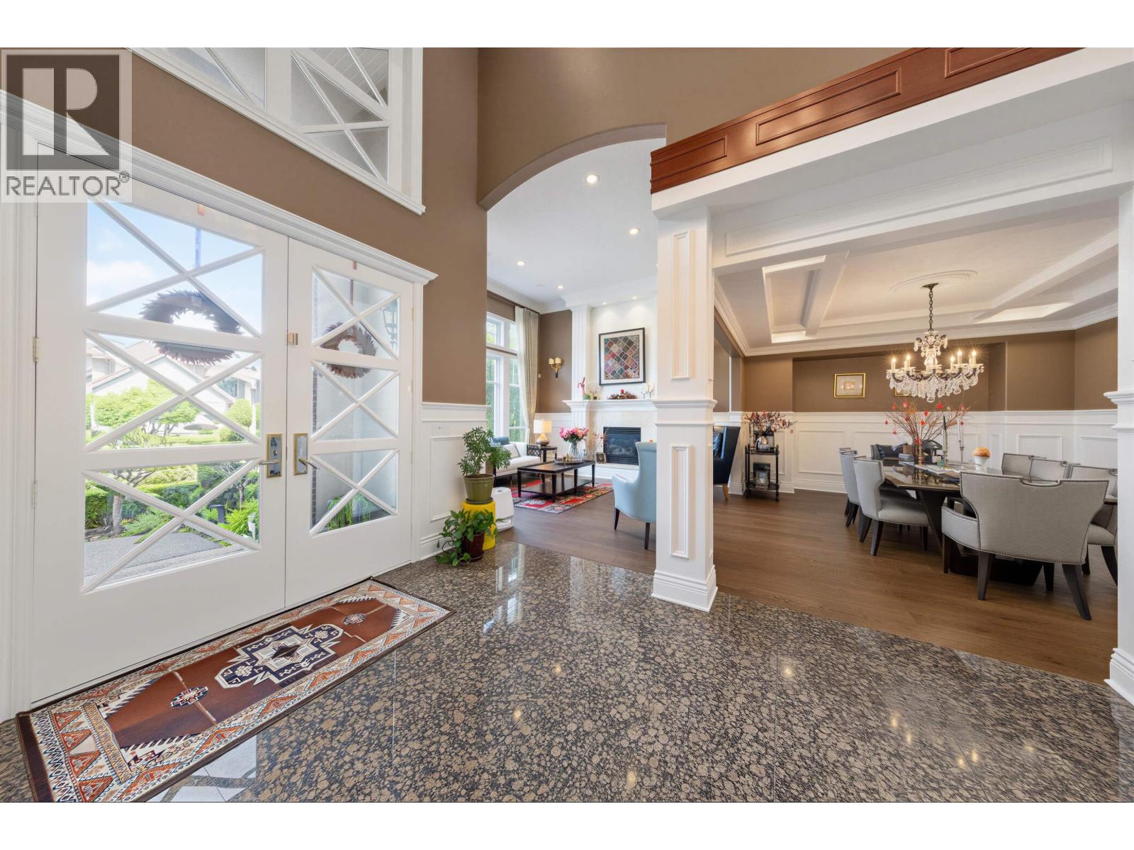 3086 Carousel Court Property Photo 3