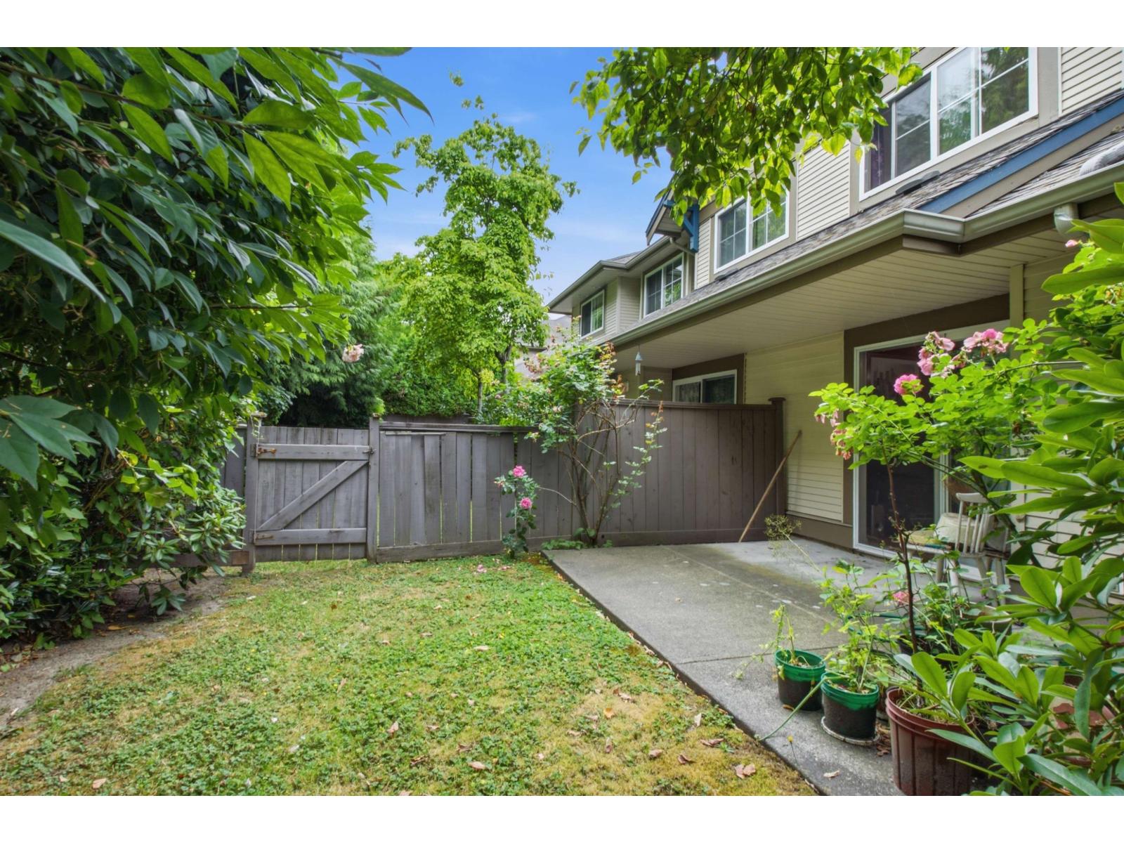 69 8888 151 Street Property Photo 14