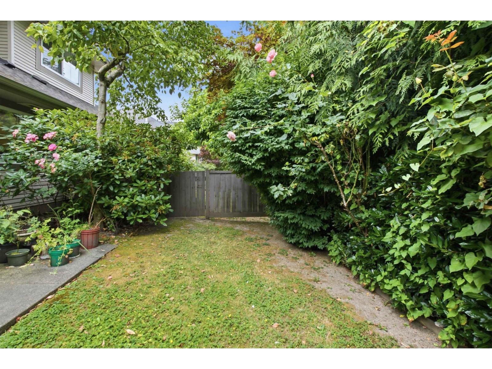 69 8888 151 Street Property Photo 16