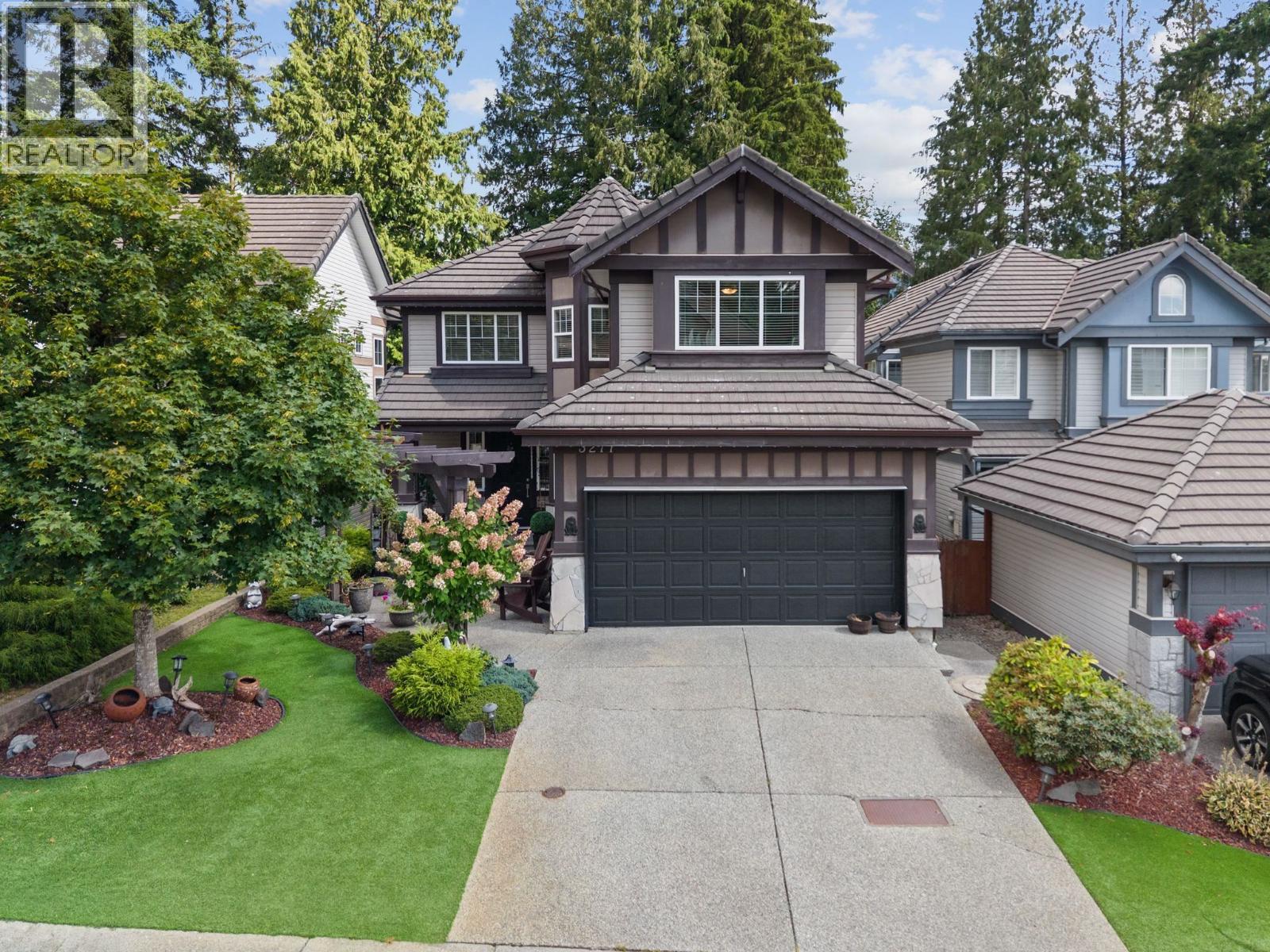 3277 Chartwell Grn Property Photo 1