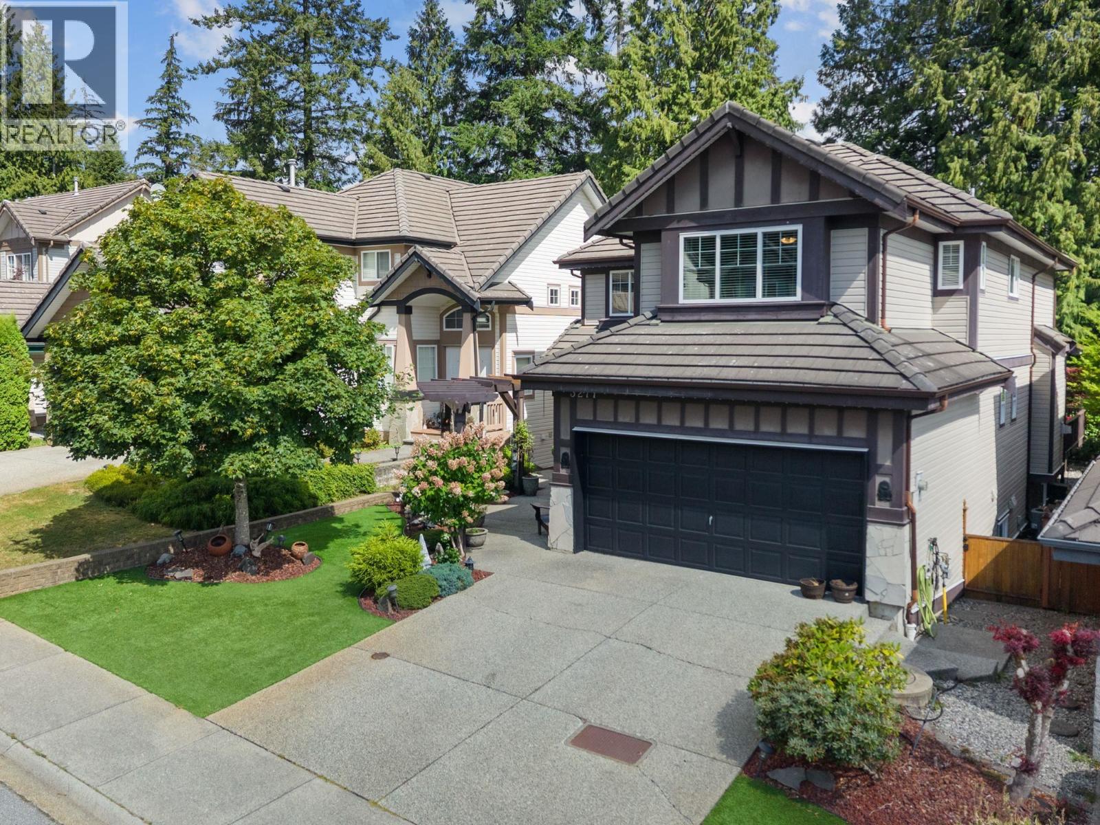 3277 Chartwell Grn Property Photo 2