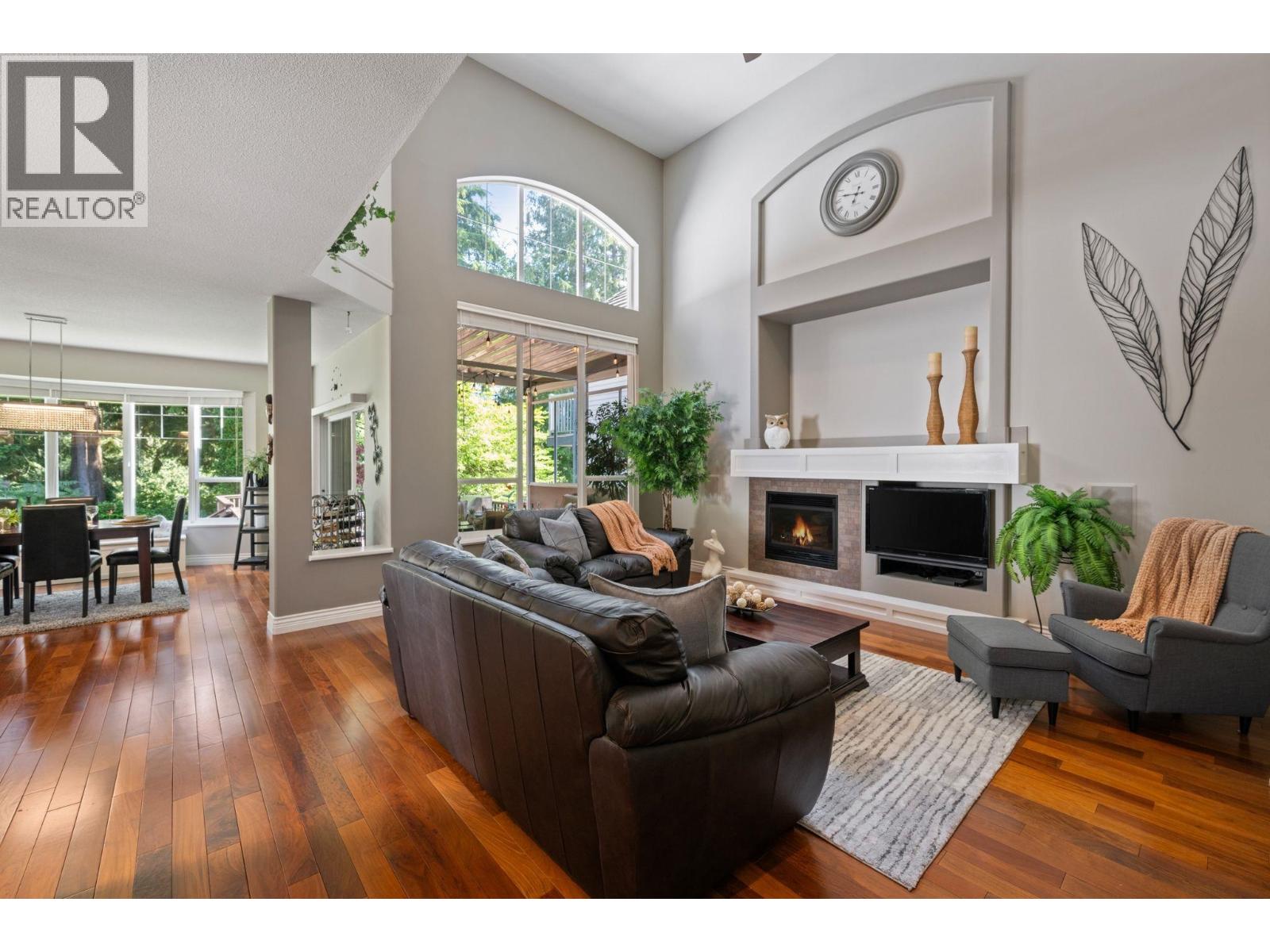 3277 Chartwell Grn Property Photo 11