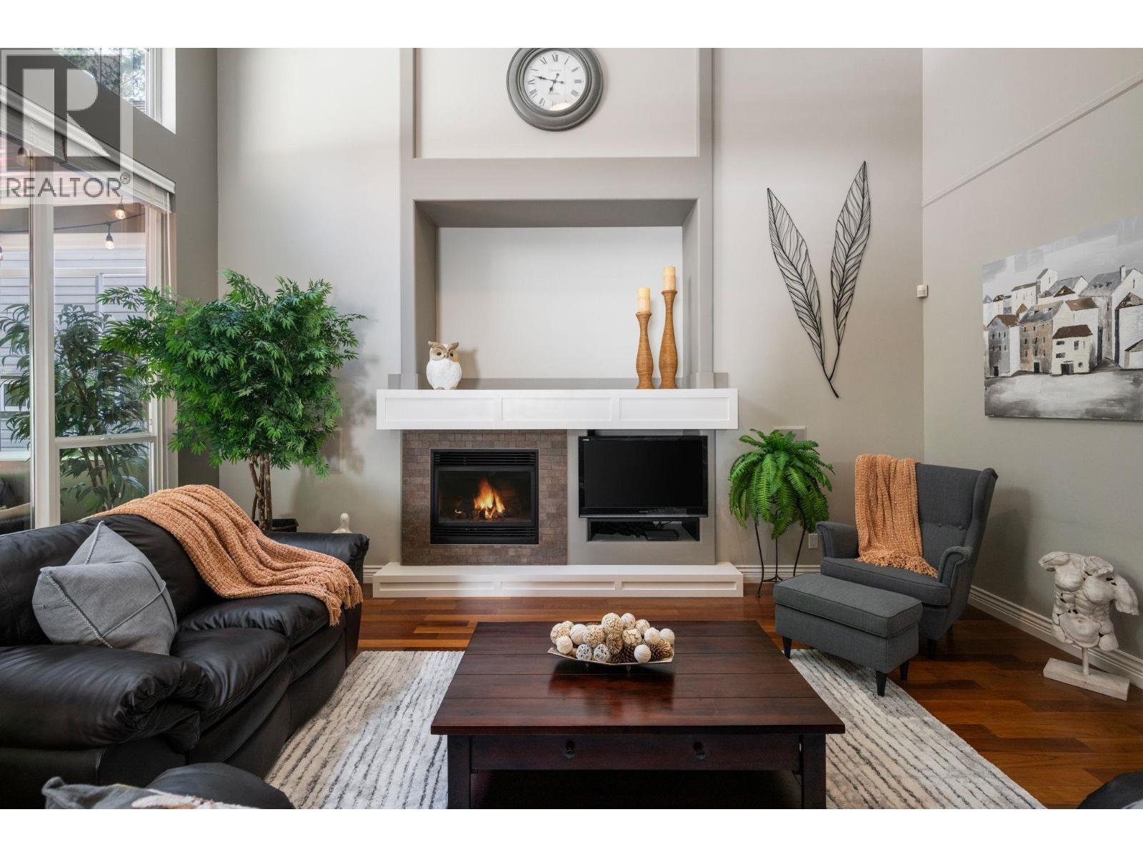 3277 Chartwell Grn Property Photo 12