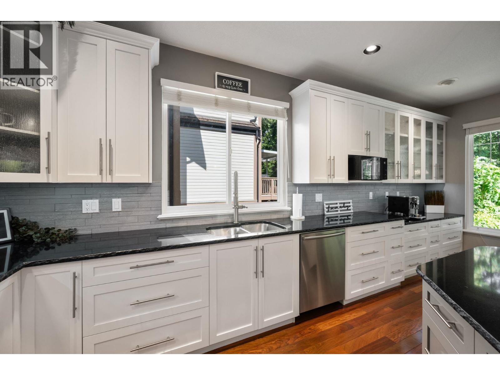 3277 Chartwell Grn Property Photo 13
