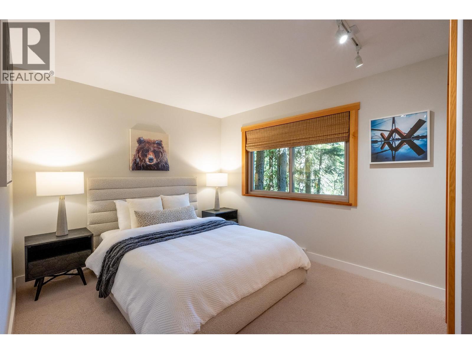 3125 Hawthorne Place Property Photo 15