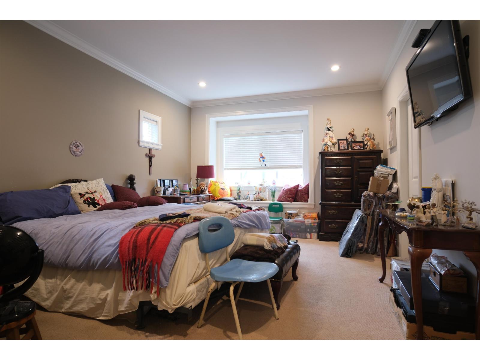 7849 211b Street Property Photo 7