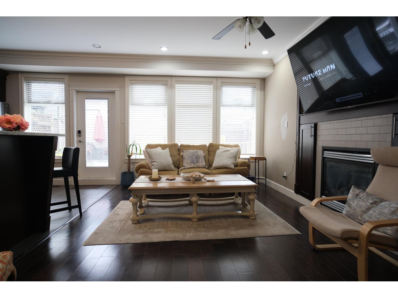 7849 211b Street Property Photo 12
