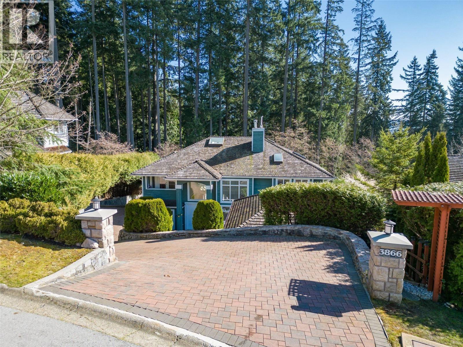 3866 Michener Way Property Photo 2