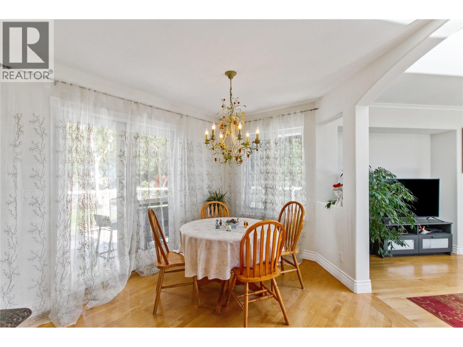3866 Michener Way Property Photo 10