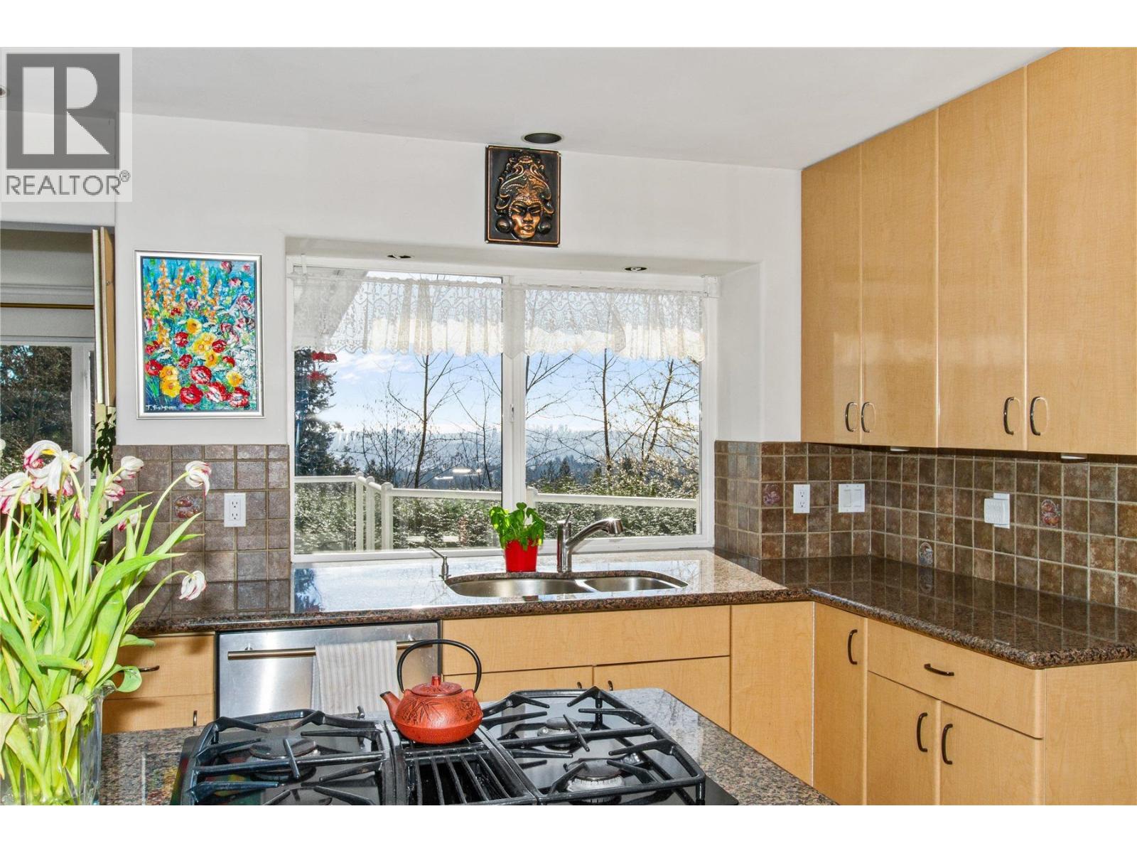 3866 Michener Way Property Photo 11