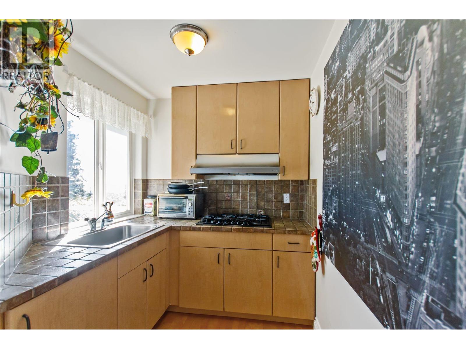 3866 Michener Way Property Photo 12