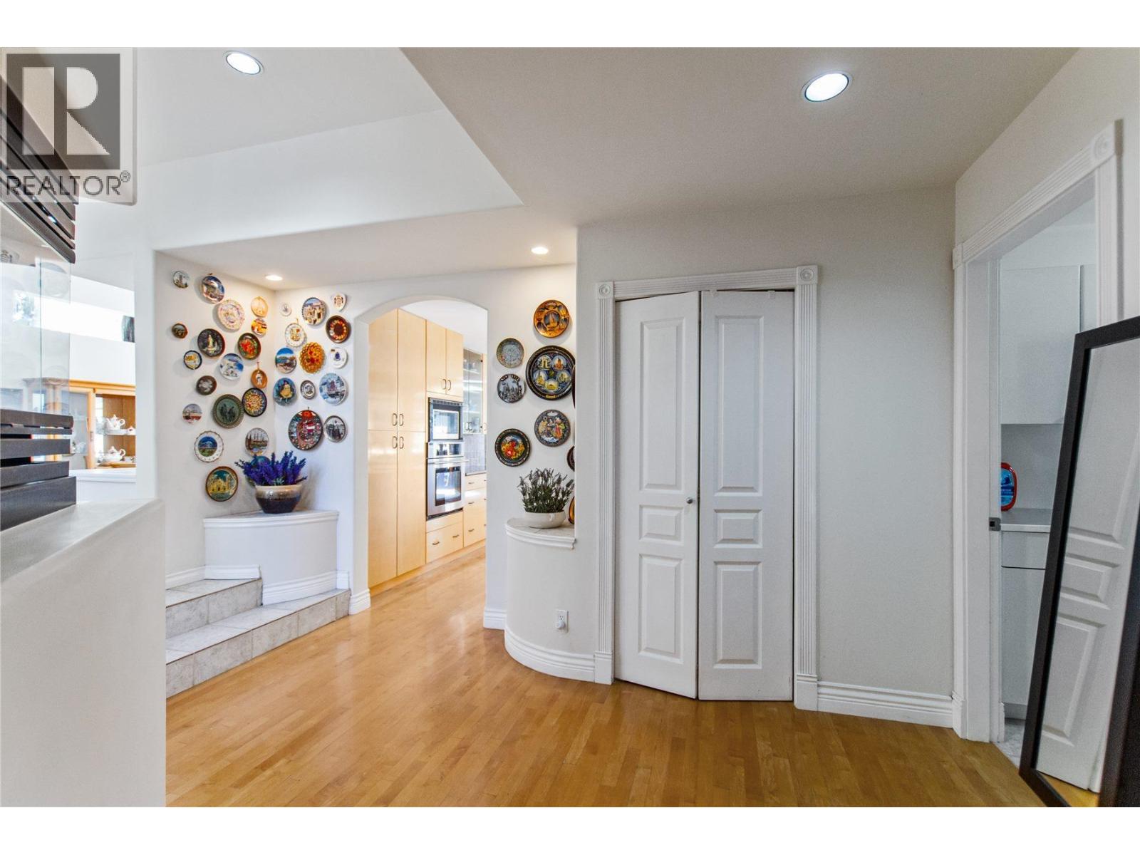 3866 Michener Way Property Photo 14
