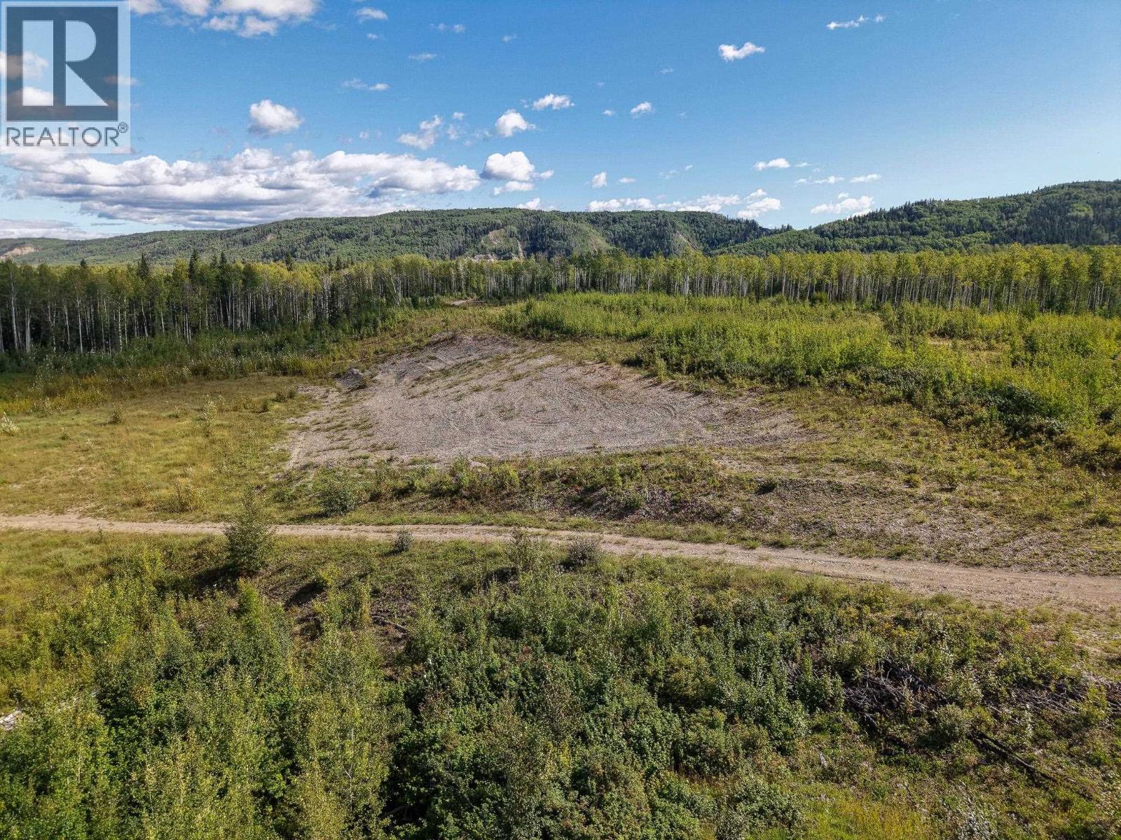 Section 7 Don Phillips Way Property Photo 1