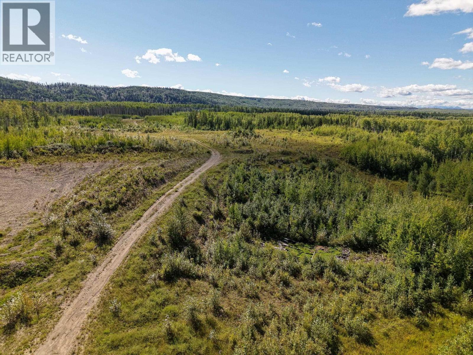 Section 7 Don Phillips Way Property Photo 8