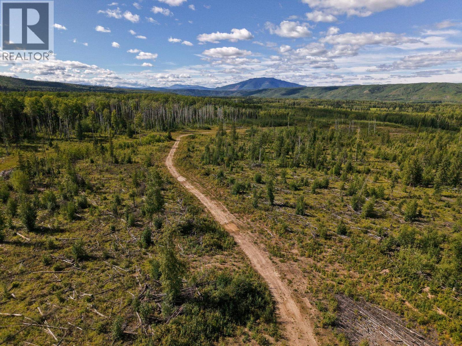 Section 7 Don Phillips Way Property Photo 11