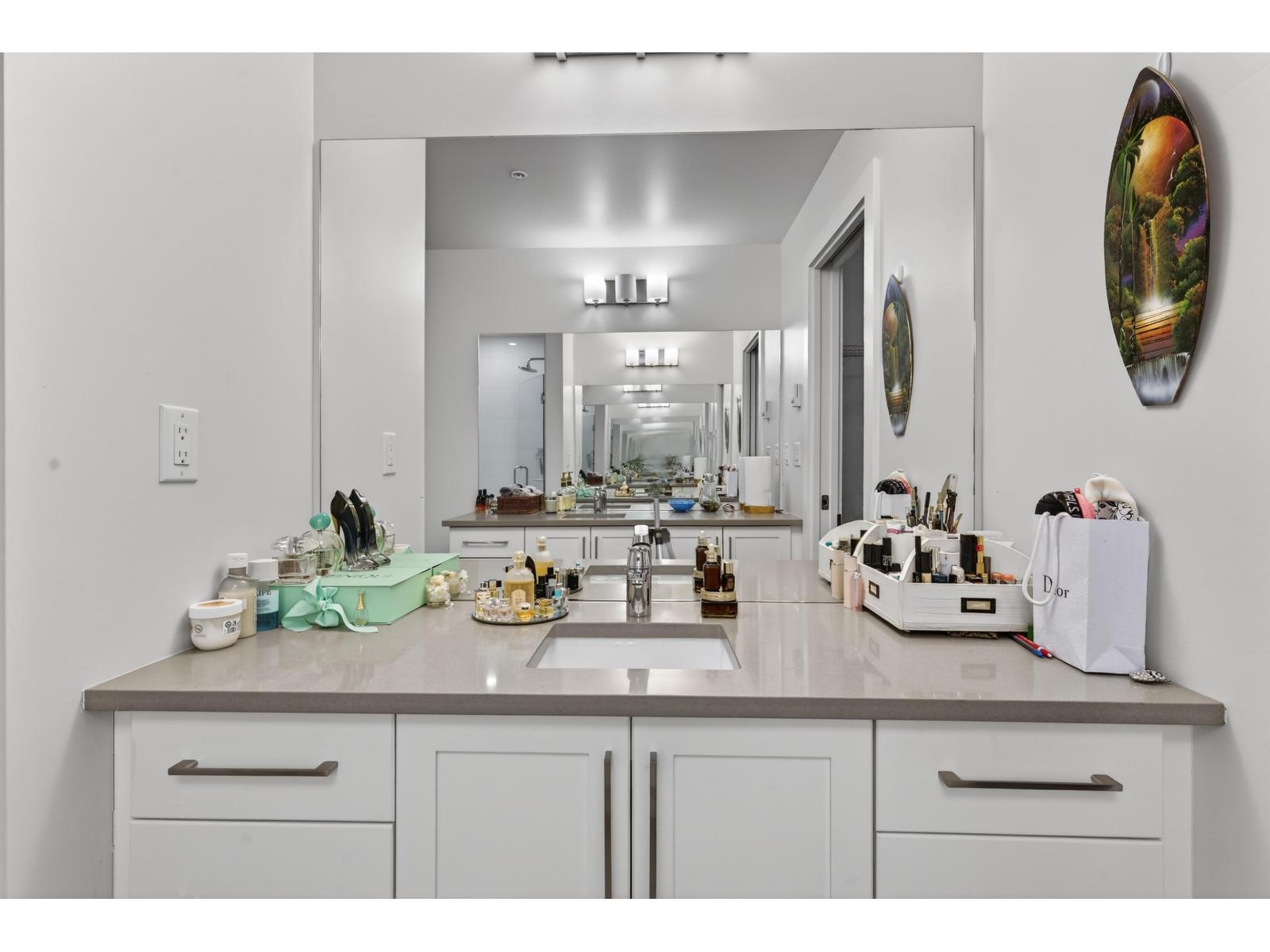 504 2555 Ware Street Property Photo 11