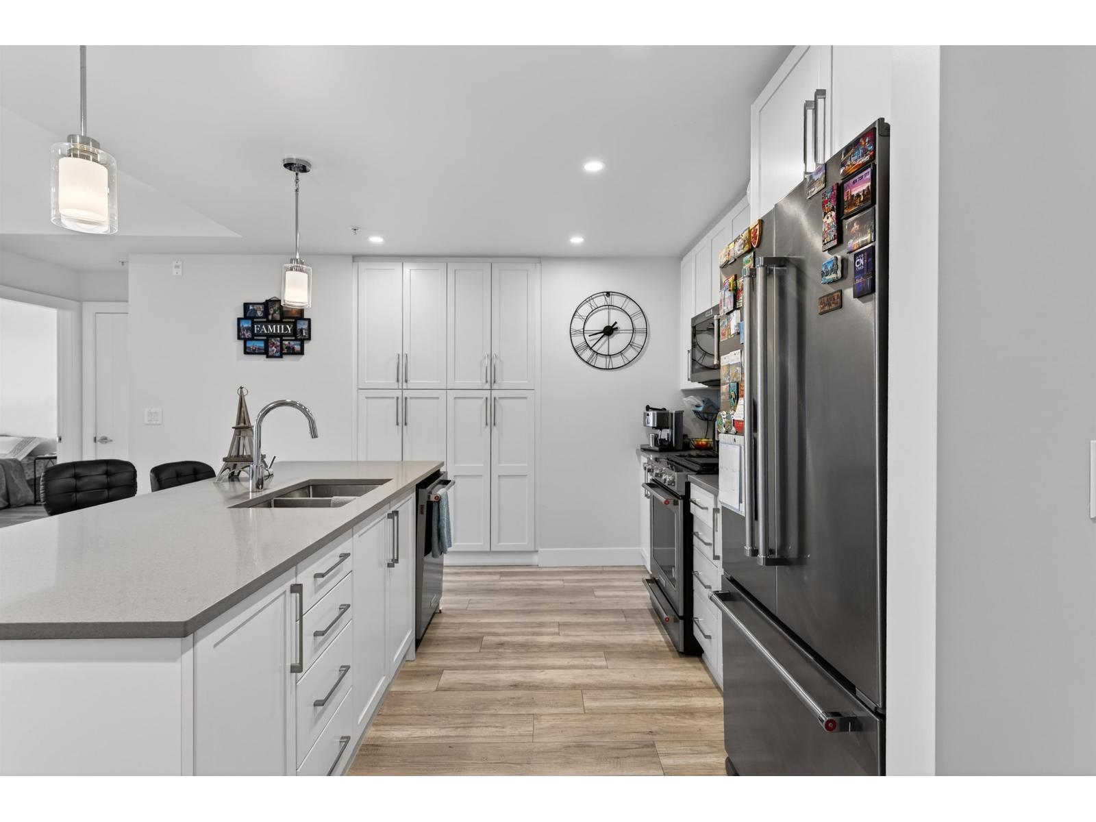 504 2555 Ware Street Property Photo 19