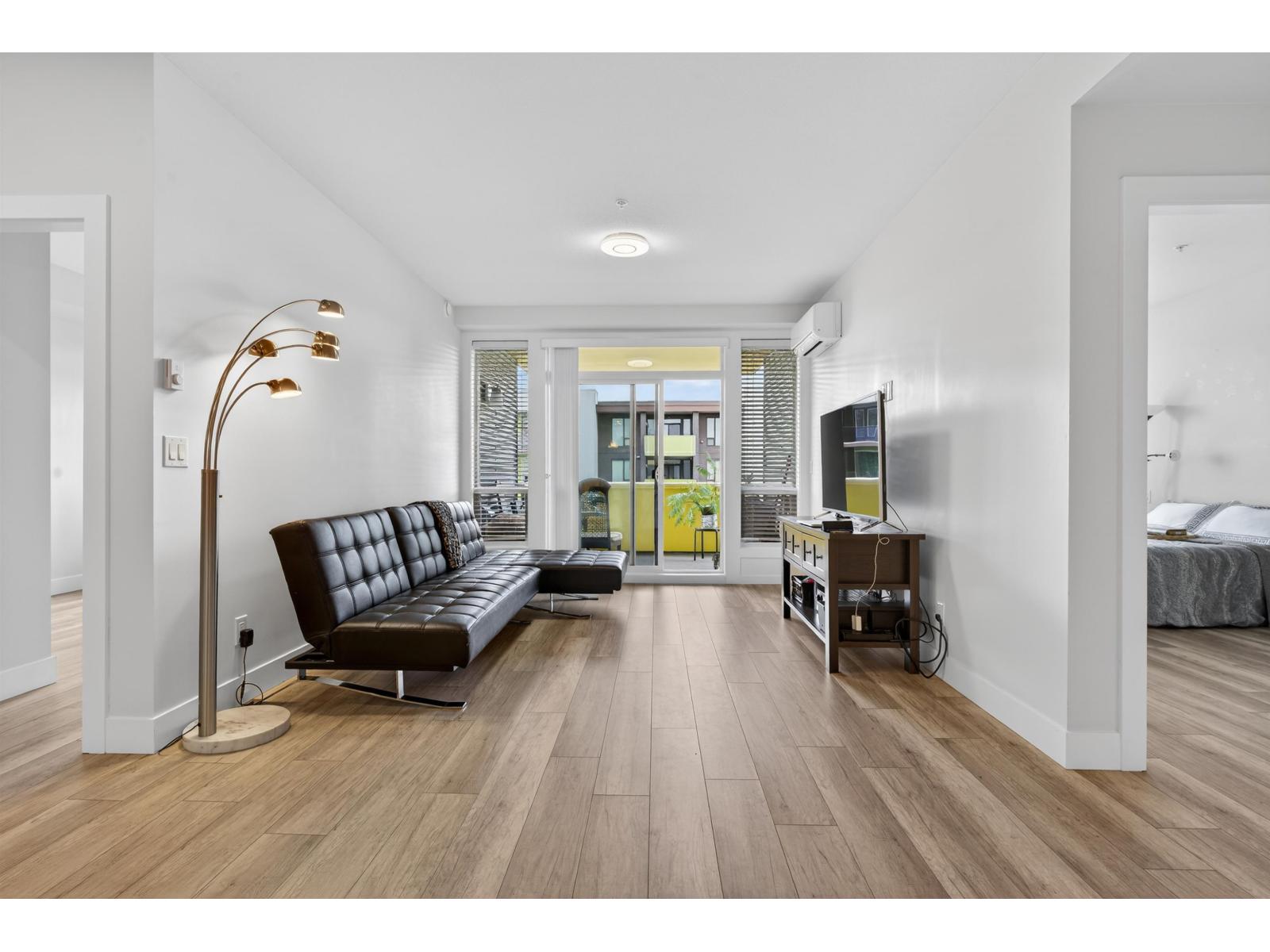 504 2555 Ware Street Property Photo 21