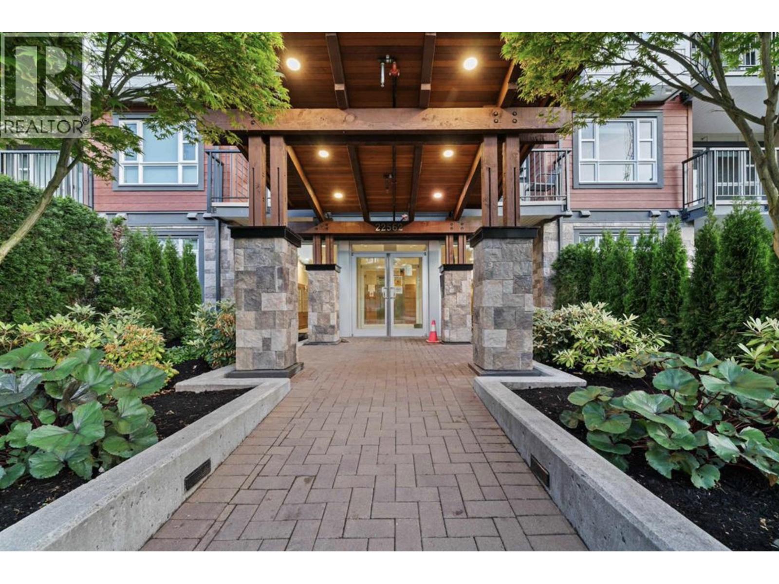 116 22562 121 AVENUE Property Photo 1