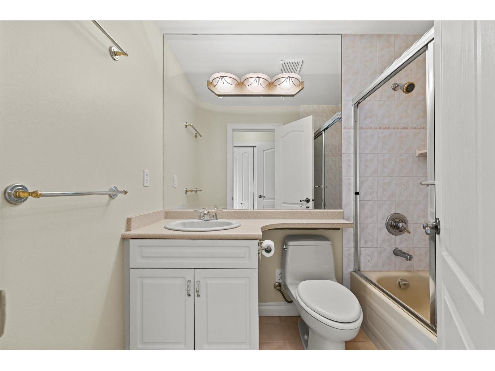 13477 13a Avenue Property Photo 24