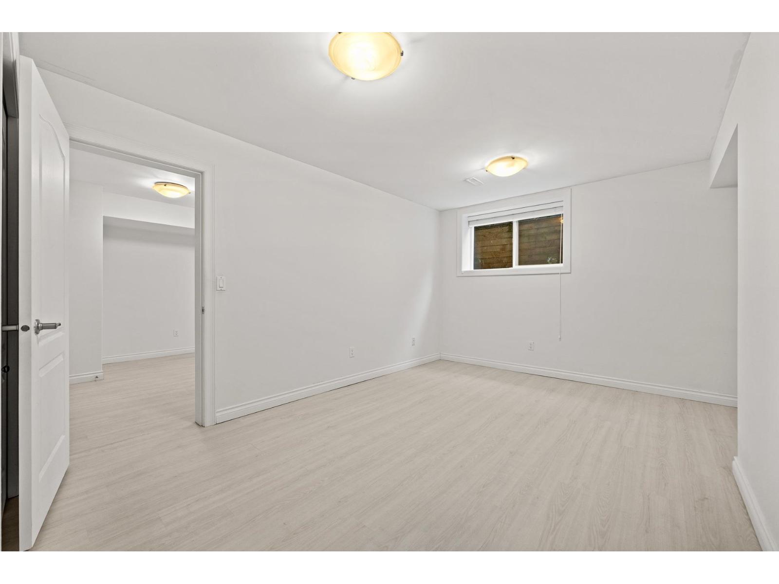 13477 13a Avenue Property Photo 33