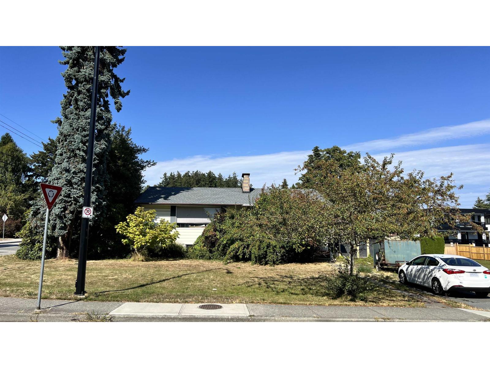 15407 PACIFIC AVENUE Property Photo 1