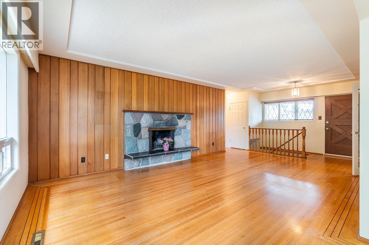 1721 Bowman Avenue Property Photo 23
