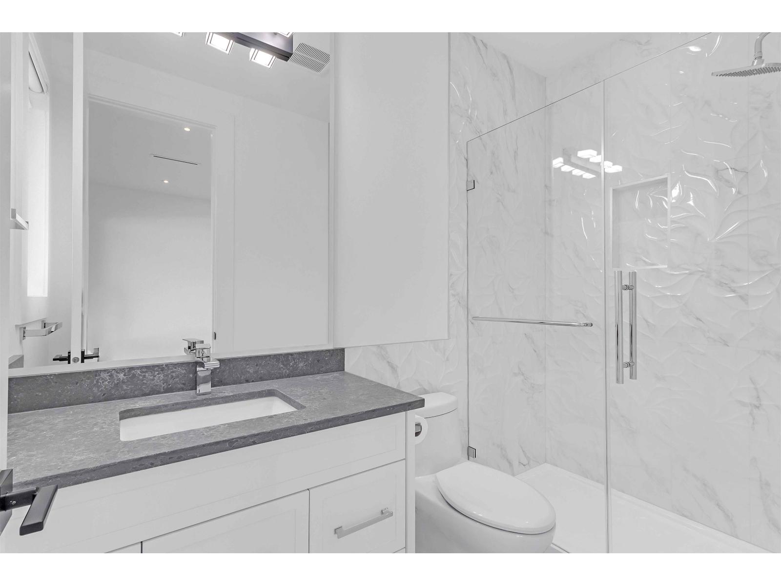 19704 31a Avenue Property Photo 19