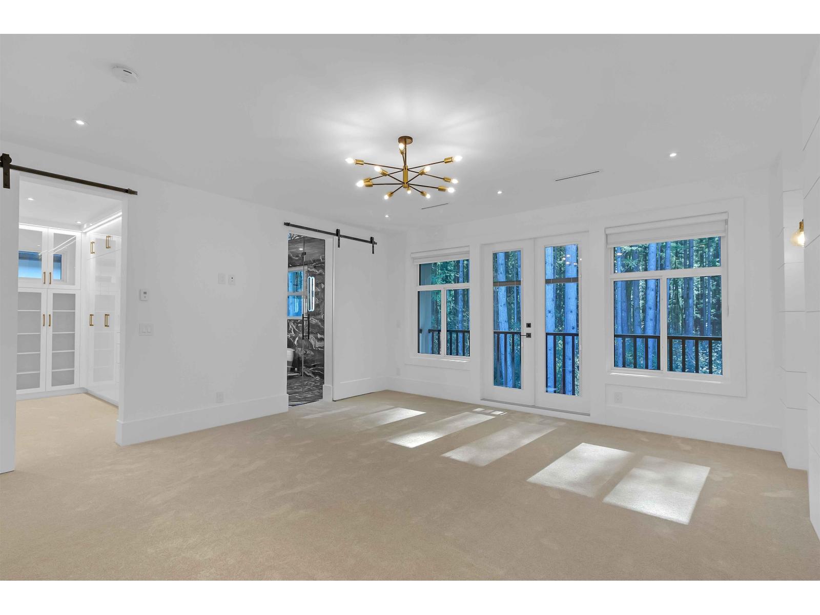 19704 31a Avenue Property Photo 21