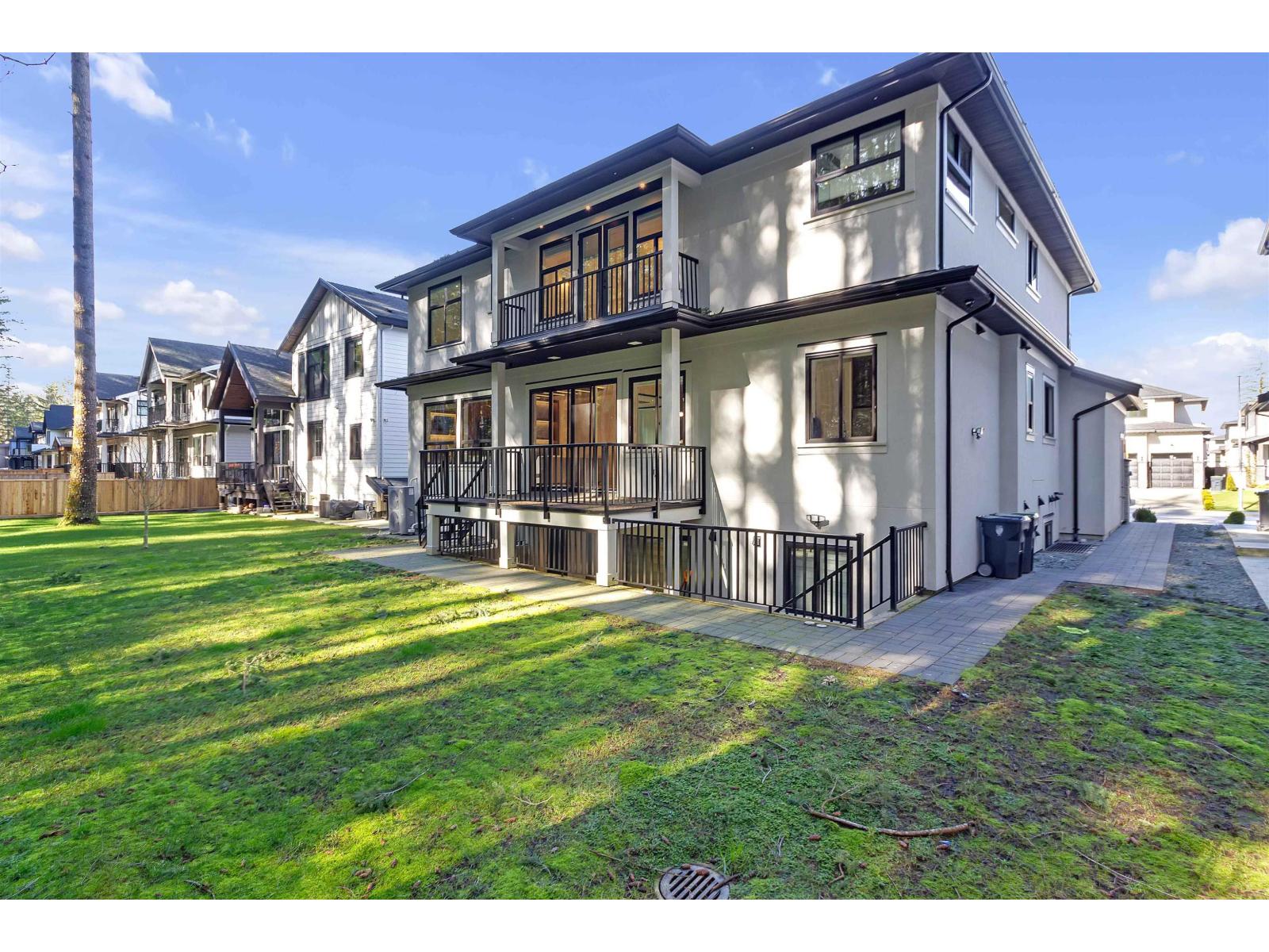 19704 31a Avenue Property Photo 39