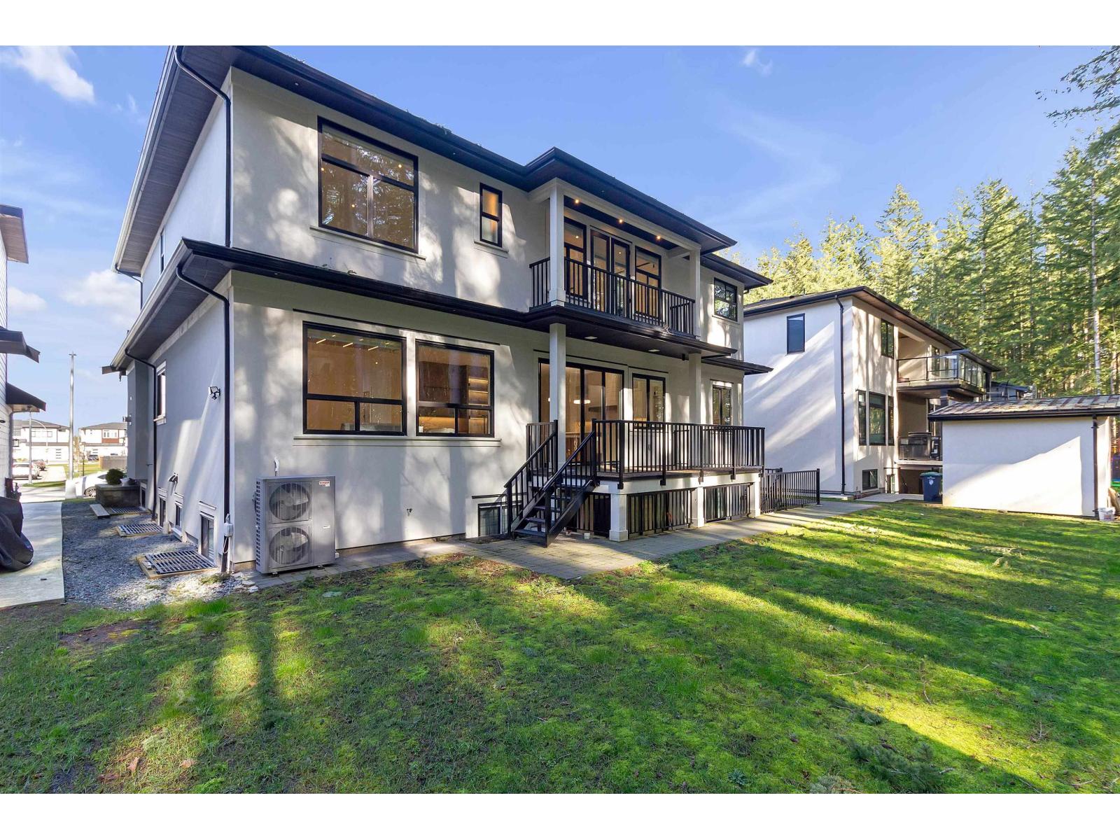 19704 31a Avenue Property Photo 40