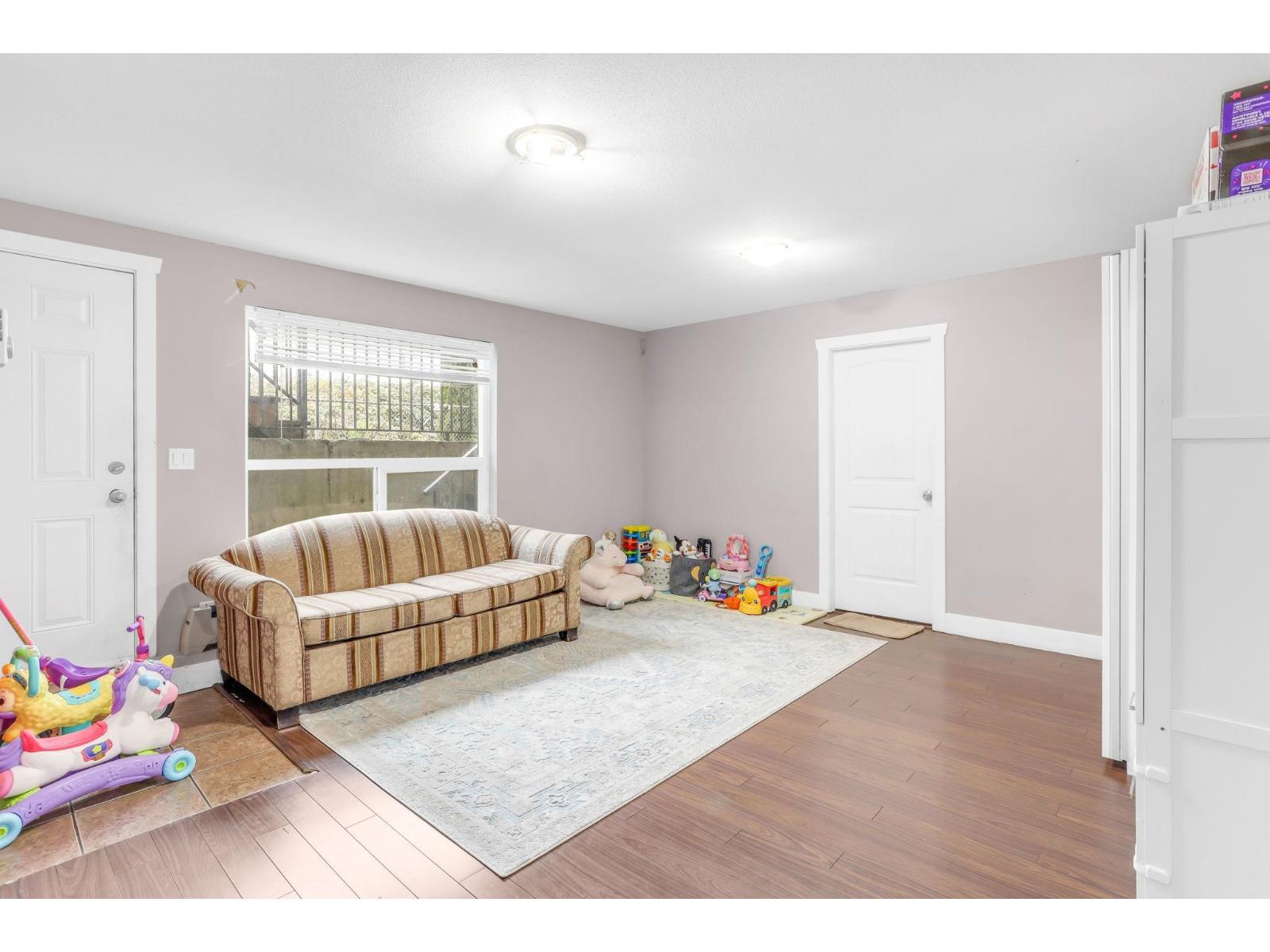 6677 125a Street Property Photo 29