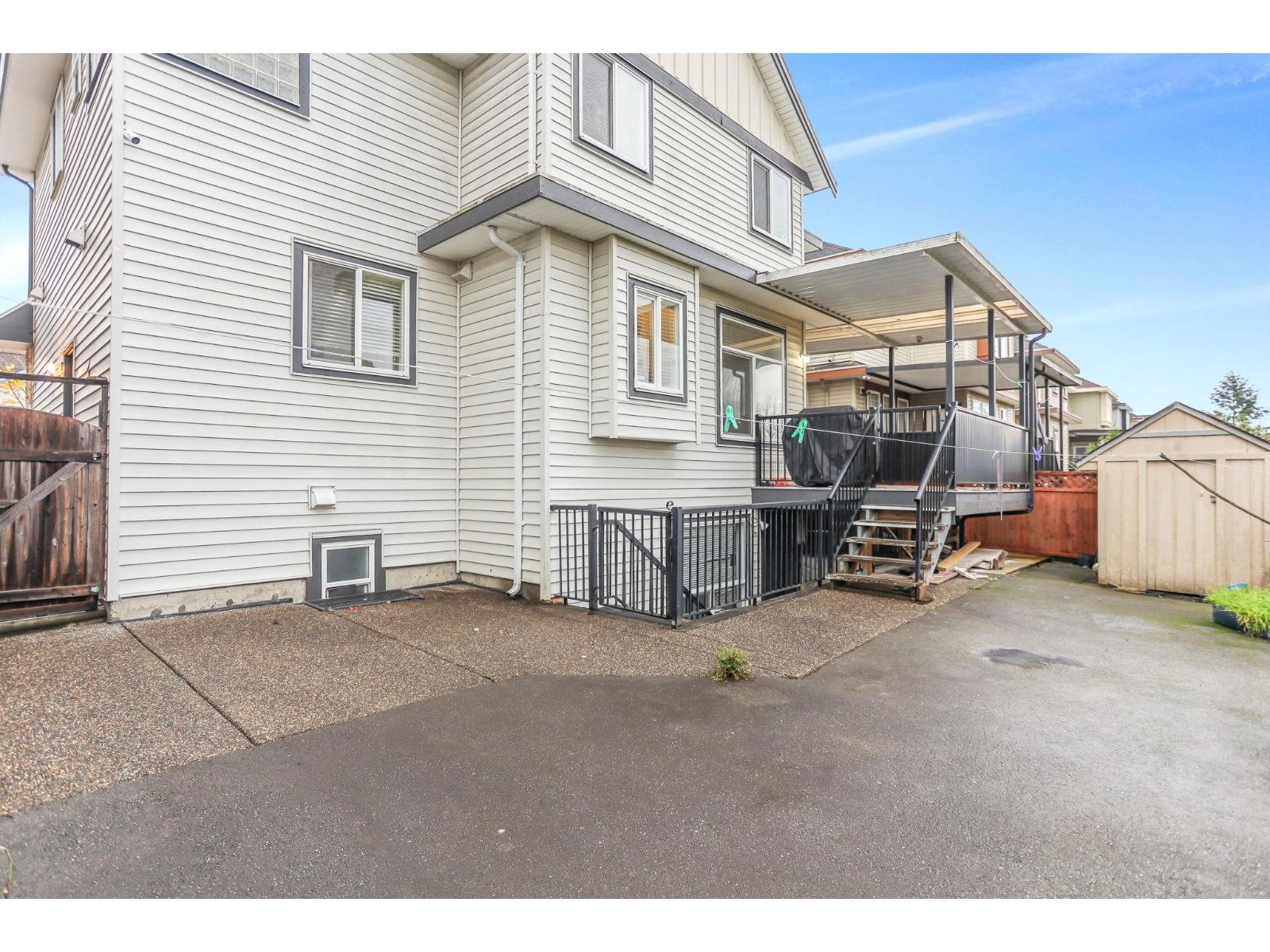 6677 125a Street Property Photo 33