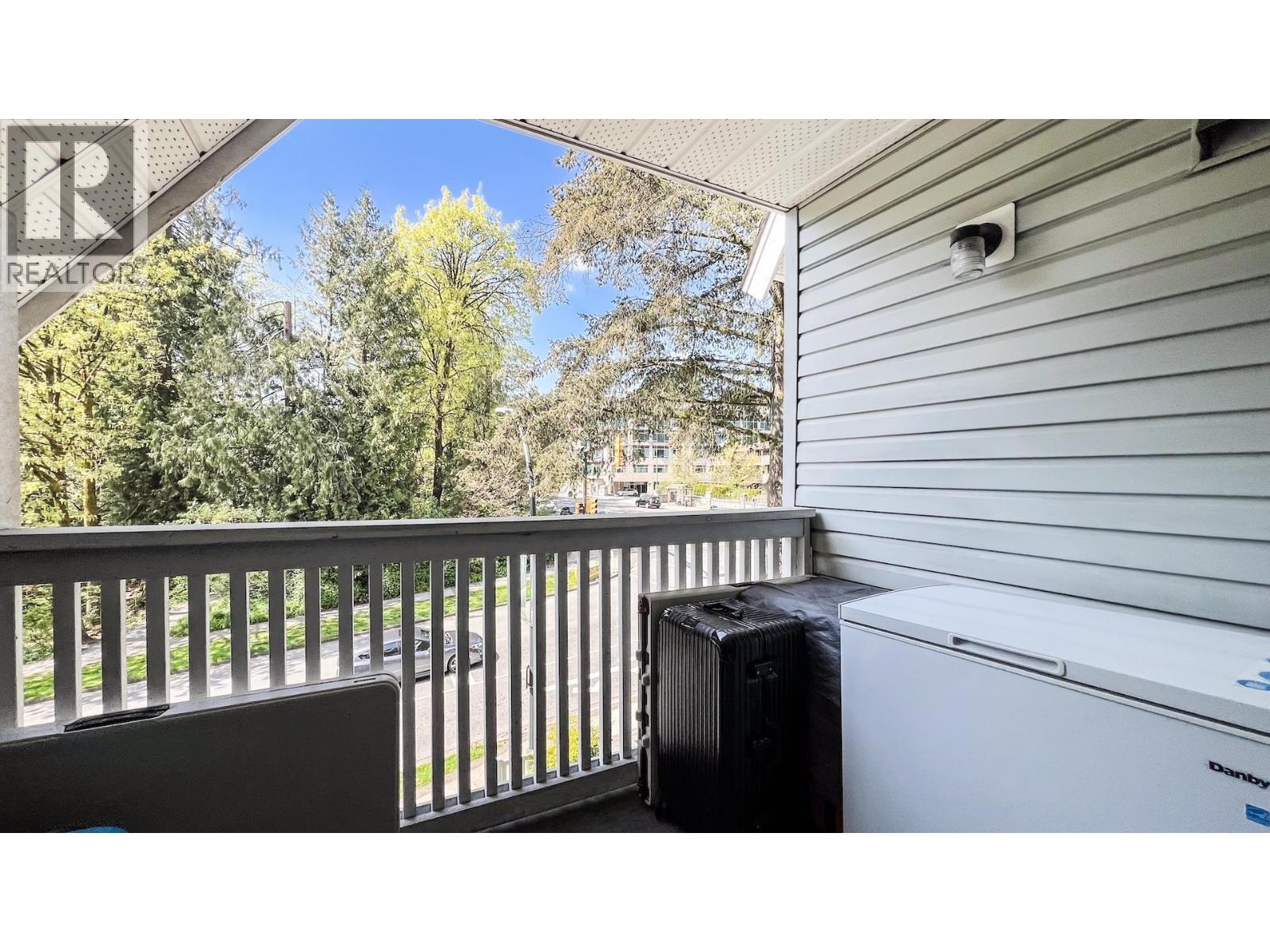 306 1111 Lynn Valley Road Property Photo 23