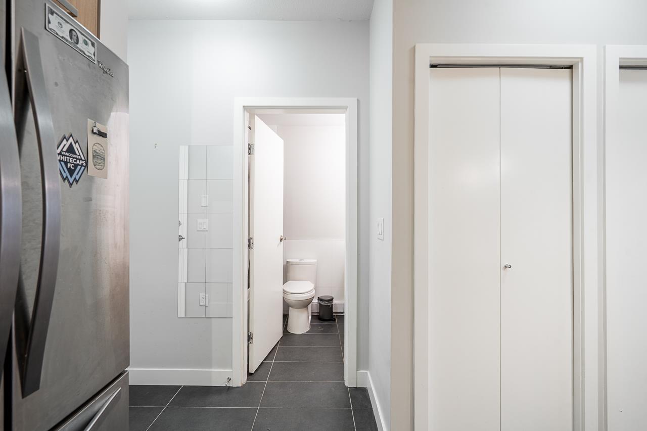 209 15388 105 Avenue Property Photo 11
